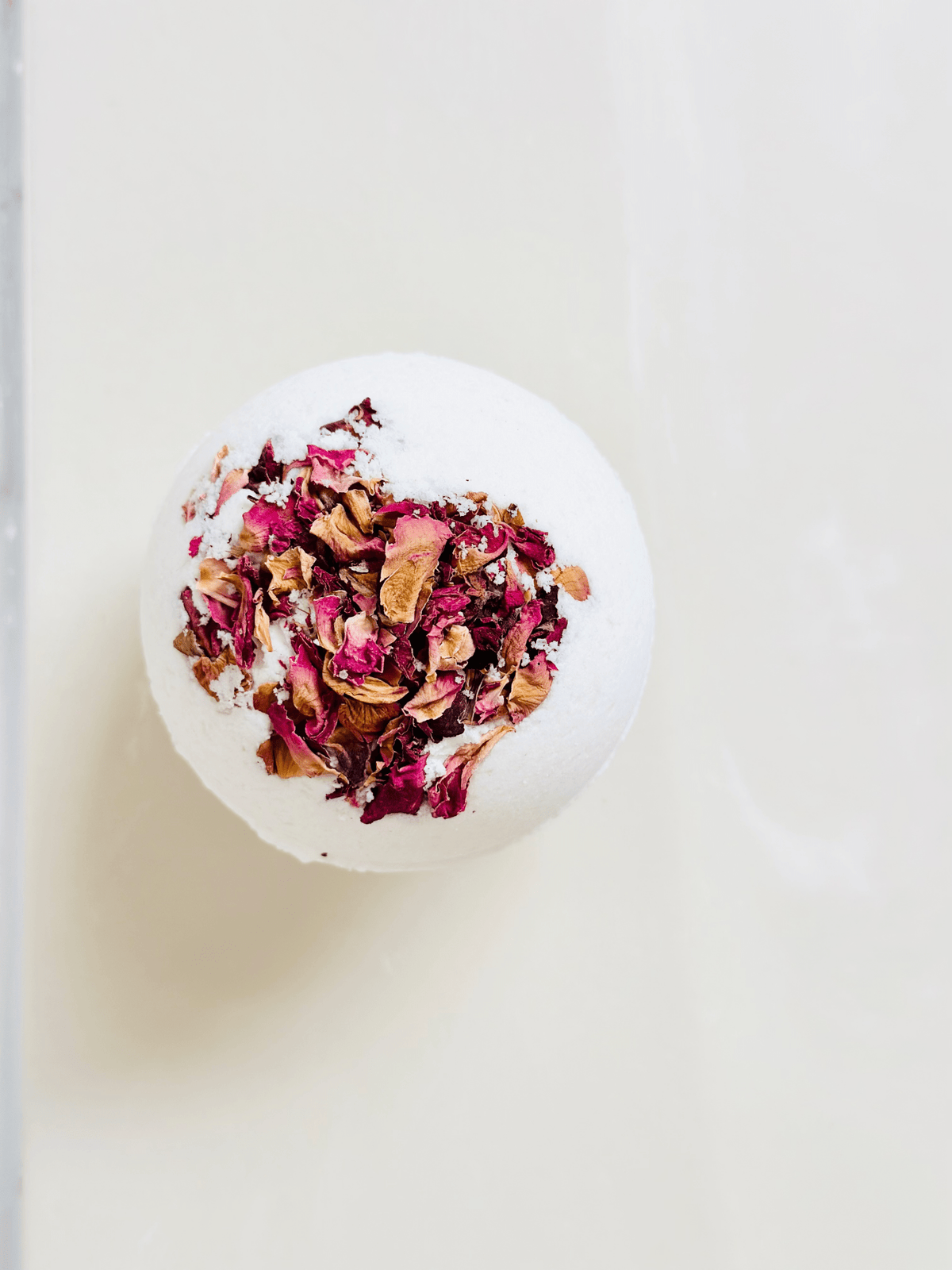 Coconut Rose Bath Bomb - Luna & Co. SoaperyBath BombSalt & Sage ApothecaryLuna & Co. Soapery